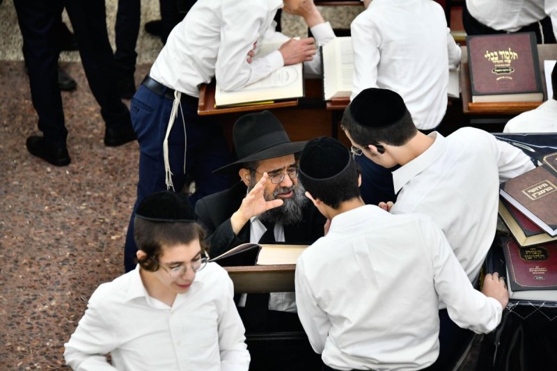 שוקי לרר