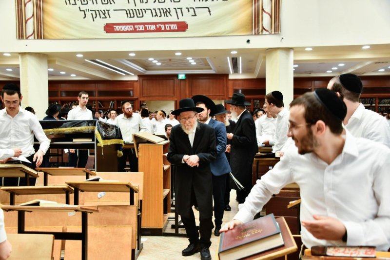 שוקי לרר