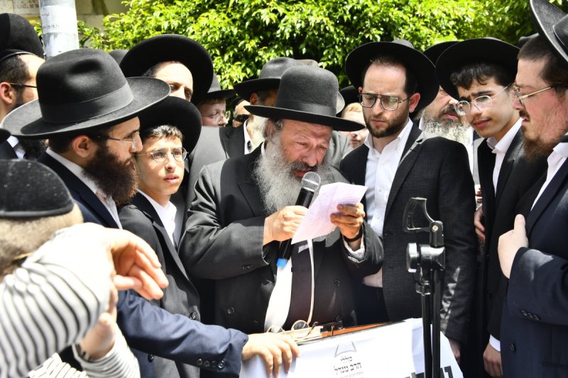 שוקי לרר