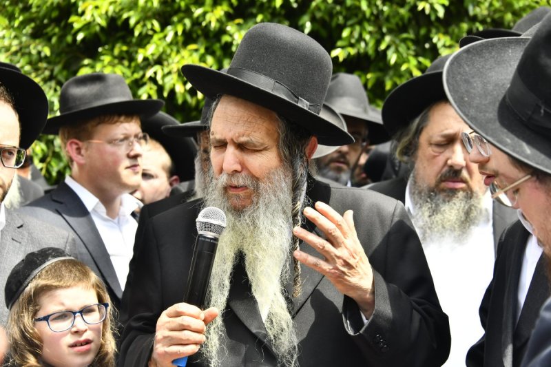 שוקי לרר
