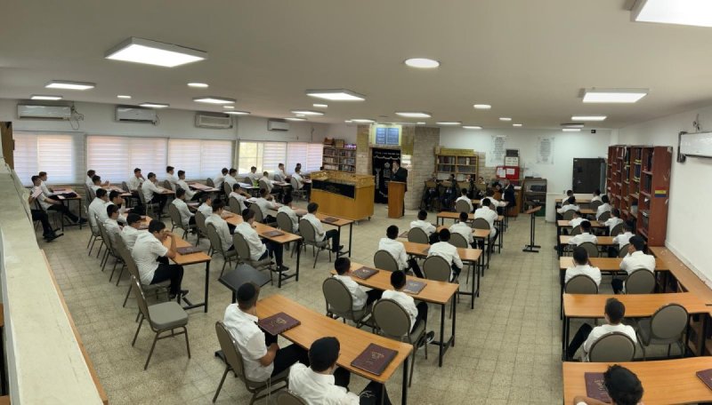 צוות הישיבות