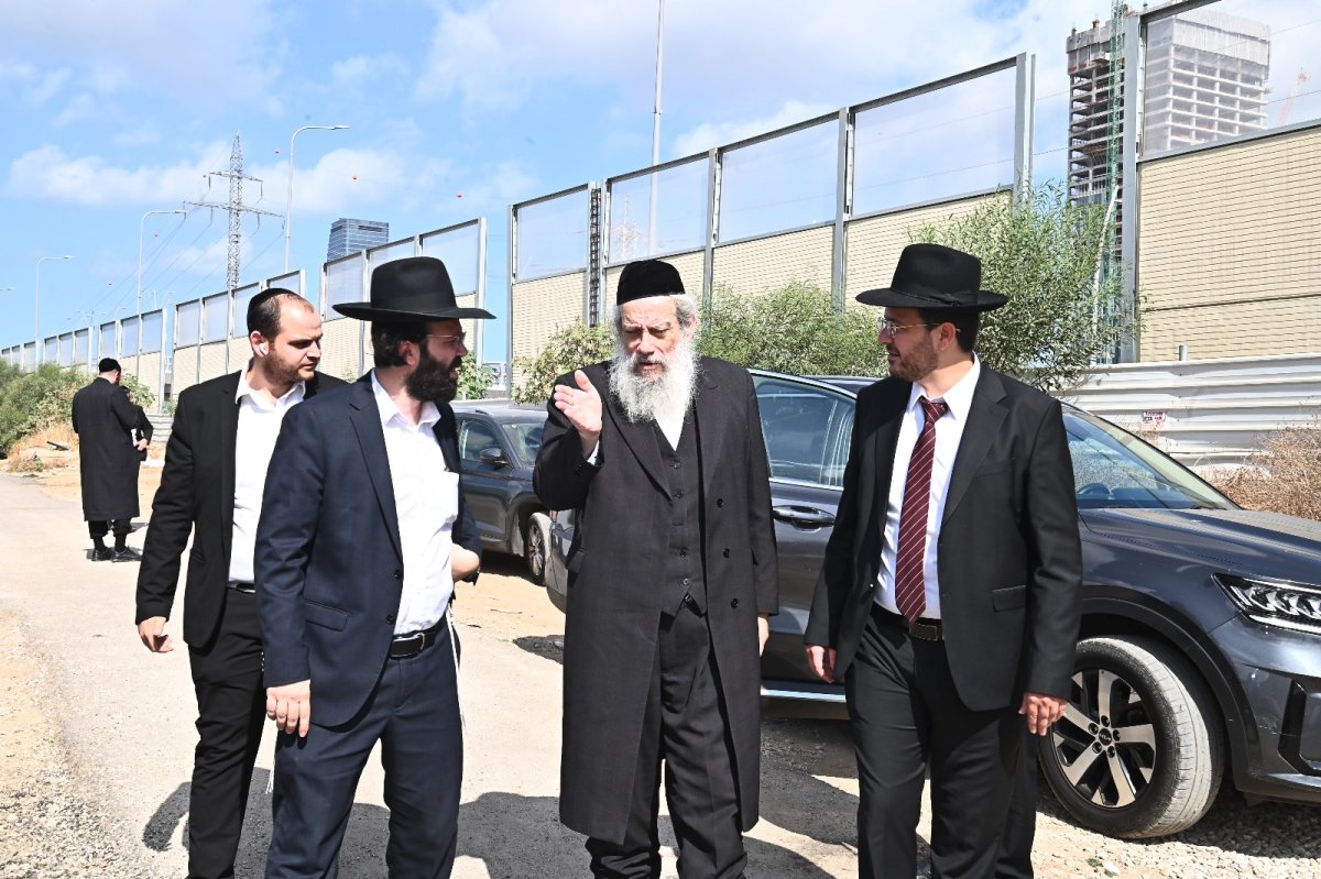 באדיבות המצלם