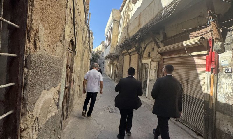 יהודים נוהרים לסוריה חרף הסכנה: הרב החסידי הסתובב ברחובות דמשק