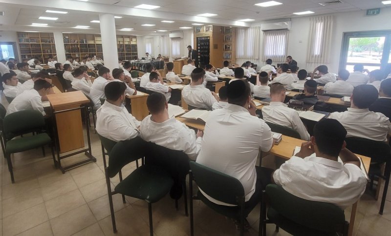 יח"צ