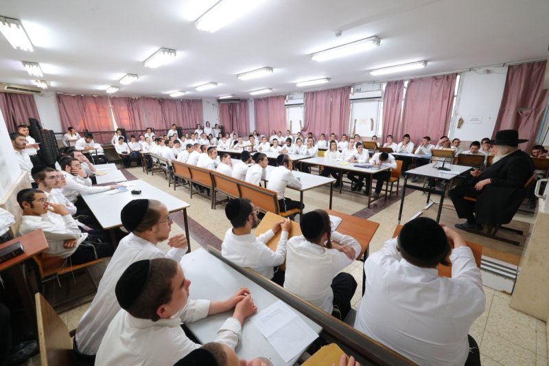 יעקב נחומי