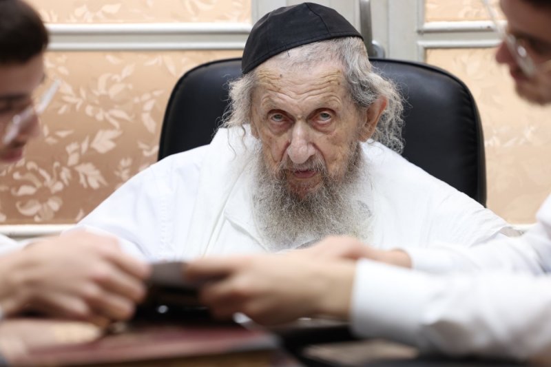 יעקב נחומי