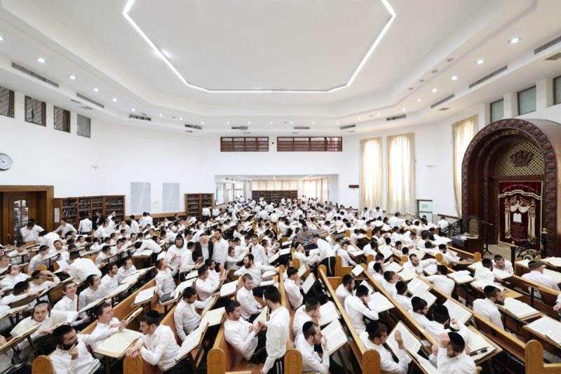 יעקב נחומי