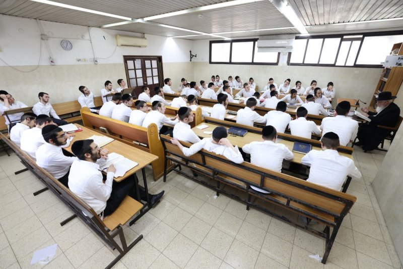 יעקב נחומי