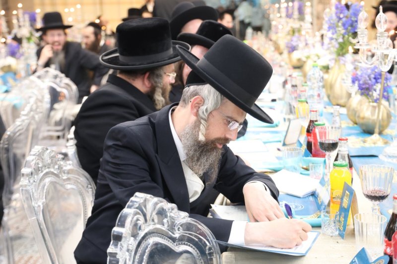 דוד ארזני