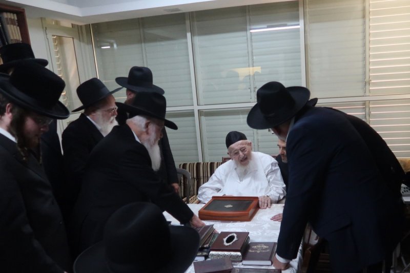 שימי פ. 