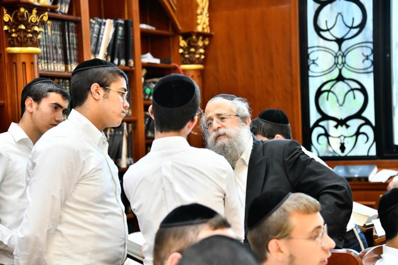 שוקי לרר