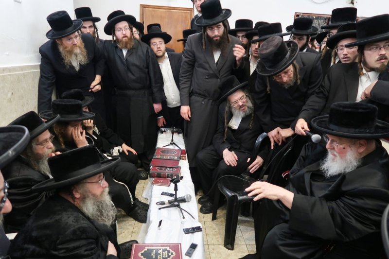 מ.א נוימן