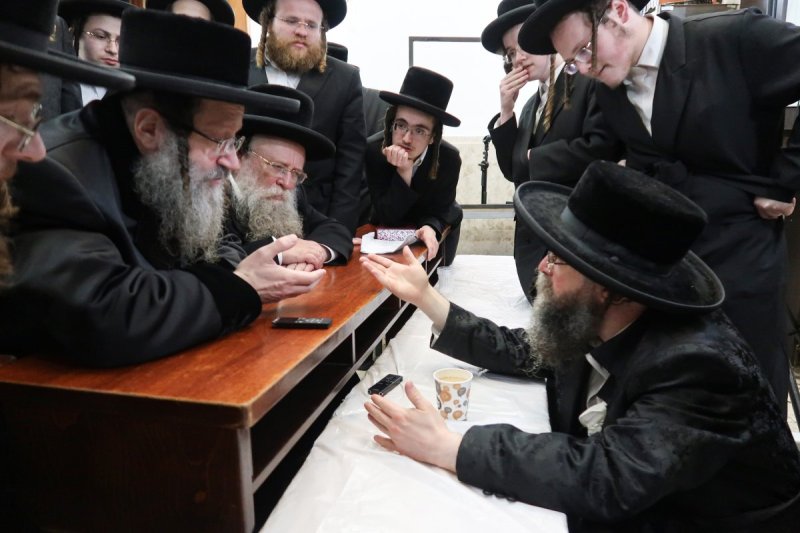 מ.א נוימן