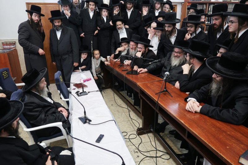 מ.א נוימן