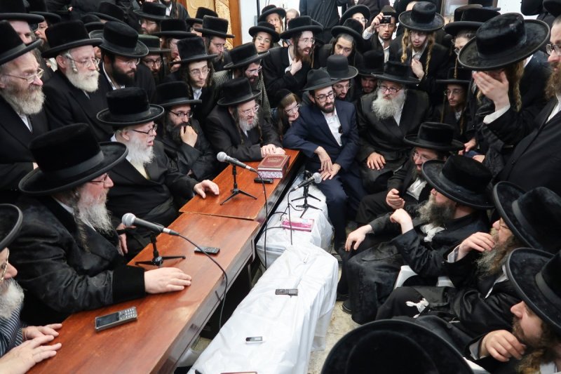 מ.א נוימן