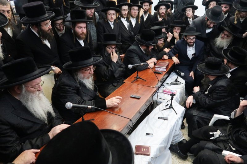 מ.א נוימן