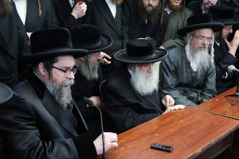 מ.א נוימן