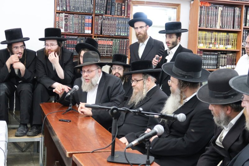 מ.א נוימן