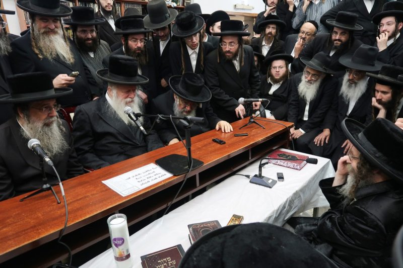 מ.א נוימן