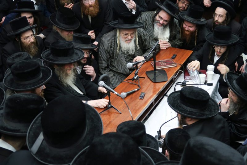 מ.א נוימן