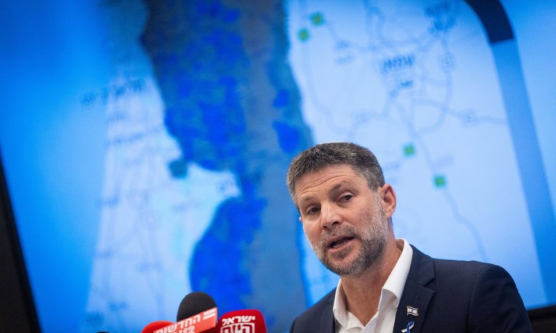 סמוטריץ׳ בגליל: ״העובדה שמאות שוטרים מאבטחים כאן - מבטאת את אובדן המשילות״