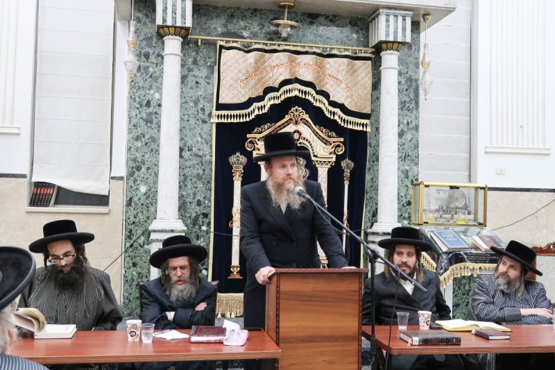 מ.א נוימן