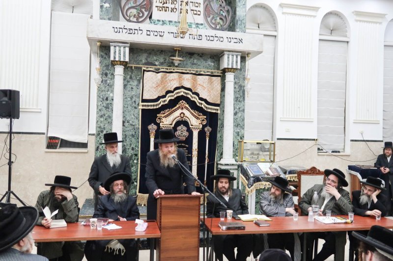 מ.א נוימן