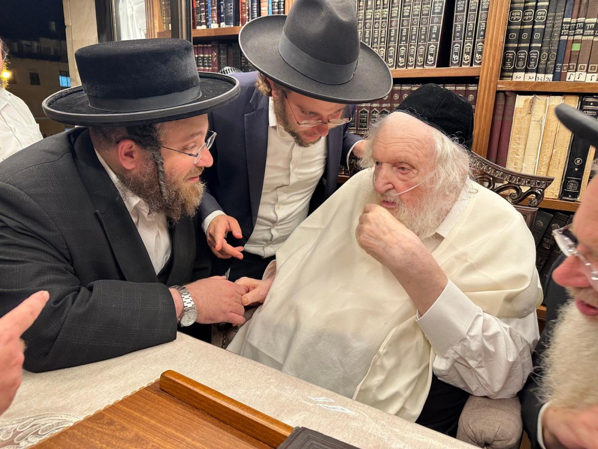 באדיבות המצלם