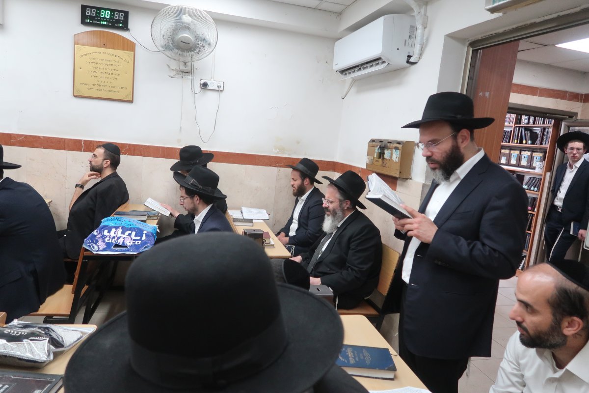 באדיבות המצלם