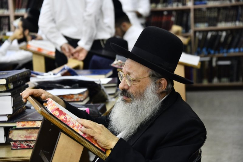 שוקי לרר