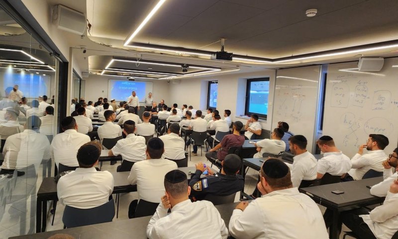 במסגרת שבוע התעסוקה החרדי: כנס חשיפה לשירות האזרחי בירושלים בהשתתפות כ-100 מיועדים לשירות