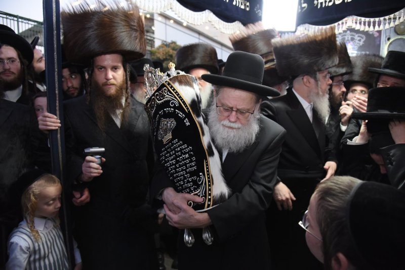 שימי פ.