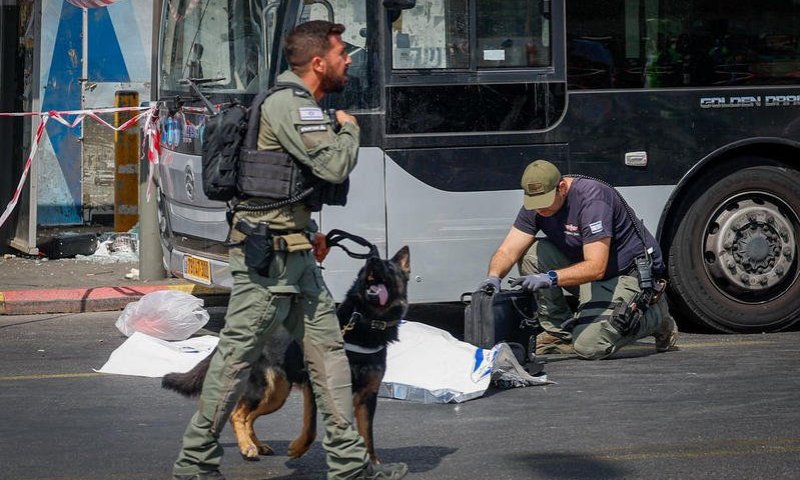"יריתי עד שהם נפלו": הלוחם שנטרל את המחבלים משחזר