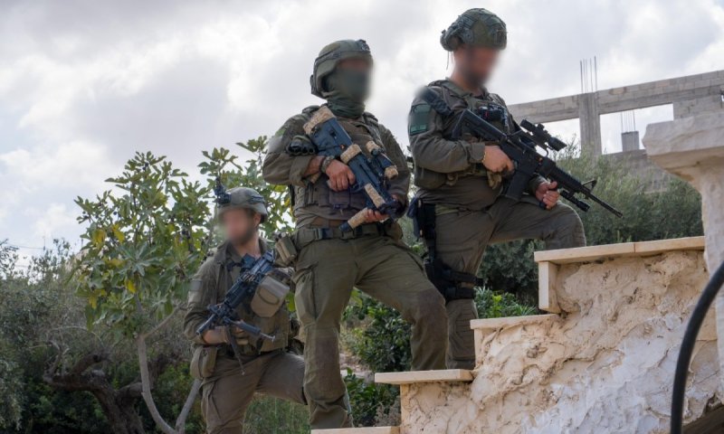 מבצע נרחב ביו"ש: לוחמי דובדבן עצרו מחבל והחרימו כספי טרור