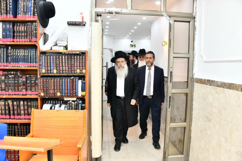 שוקי לרר