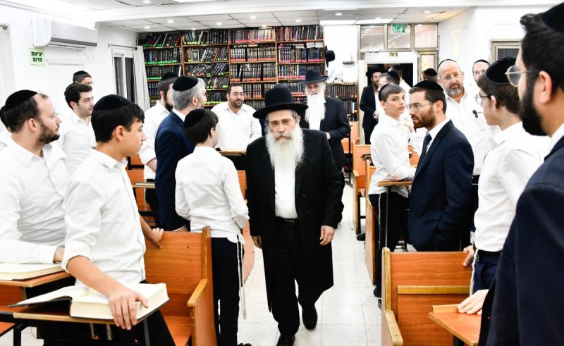 שוקי לרר