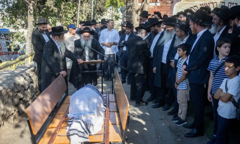 מייסד "המאפה של דוקטור מרק" שנרצח בפיגוע הובא למנוחות