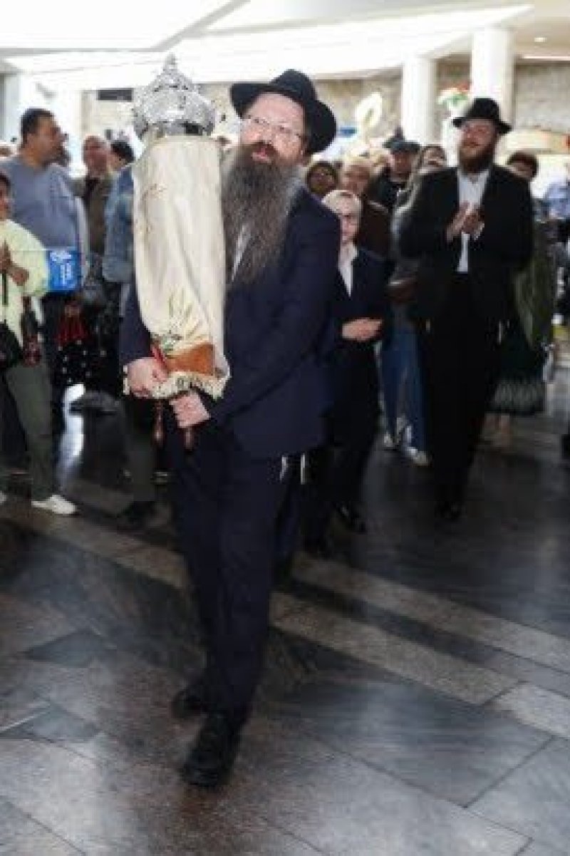 ל. צ'ורמלינו