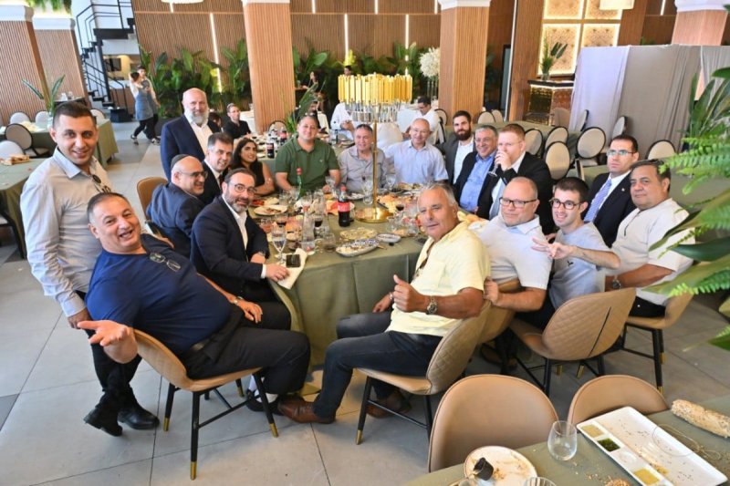פנחס עמנואל