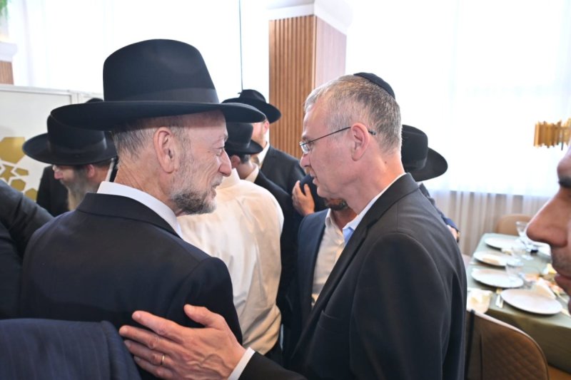 פנחס עמנואל