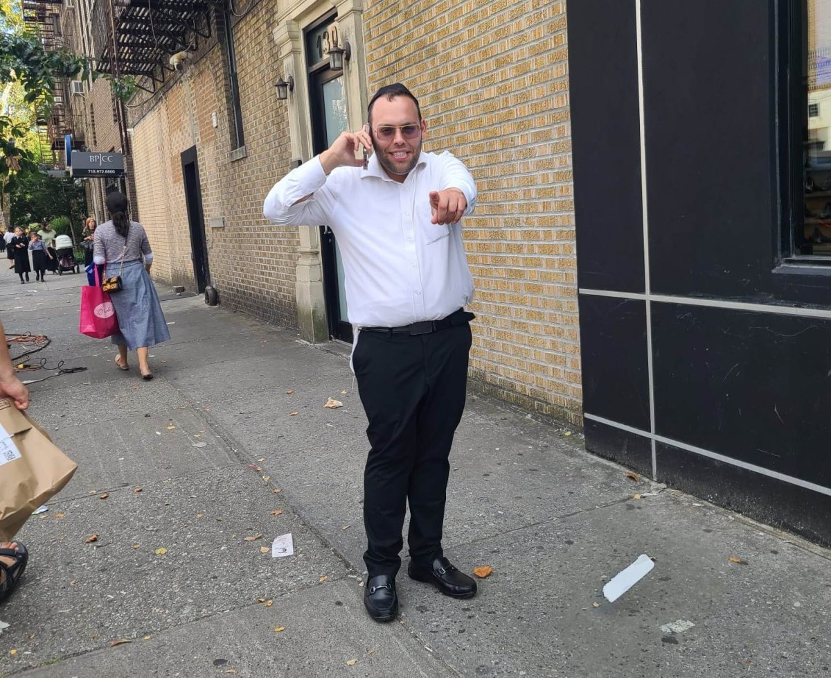 באדיבות המצלם