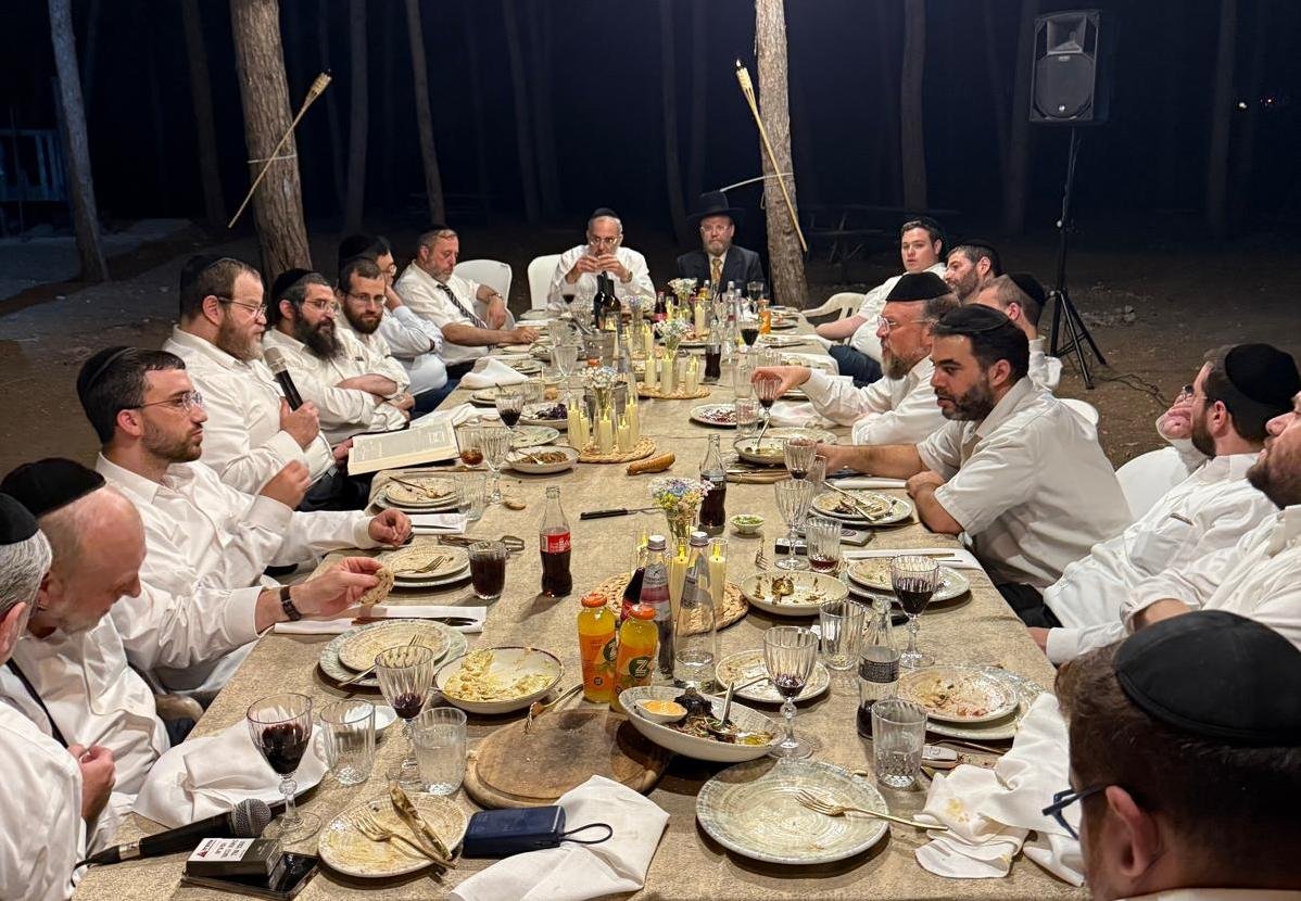 באדיבות המצלם