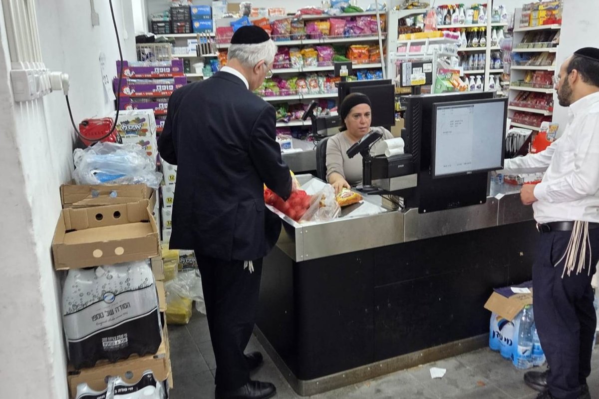 באדיבות המצלם