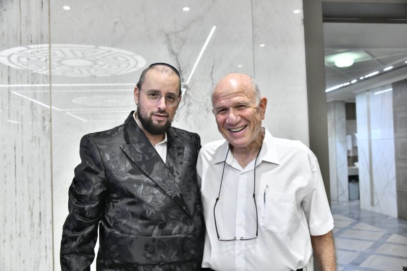 שוקי לרר