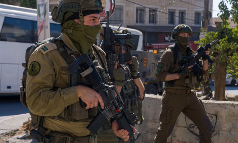 הפיגוע הרצחני בצומת רמות: כוחות צה"ל אטמו את בתי המחבלים