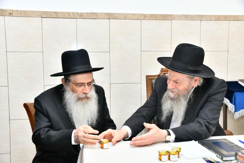 שוקי לרר