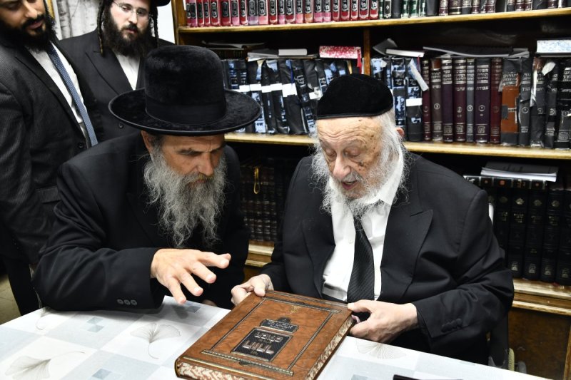 שוקי לרר