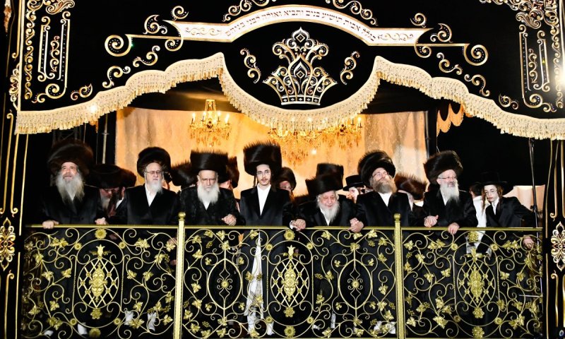 בן האדמו"ר ונכדו של הרבי הישיש התחתן עם נכדת הפוסק