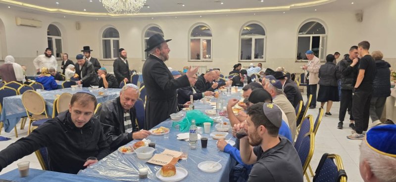 באדיבות המצלם