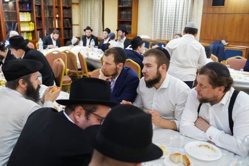 לוי נאזרוב